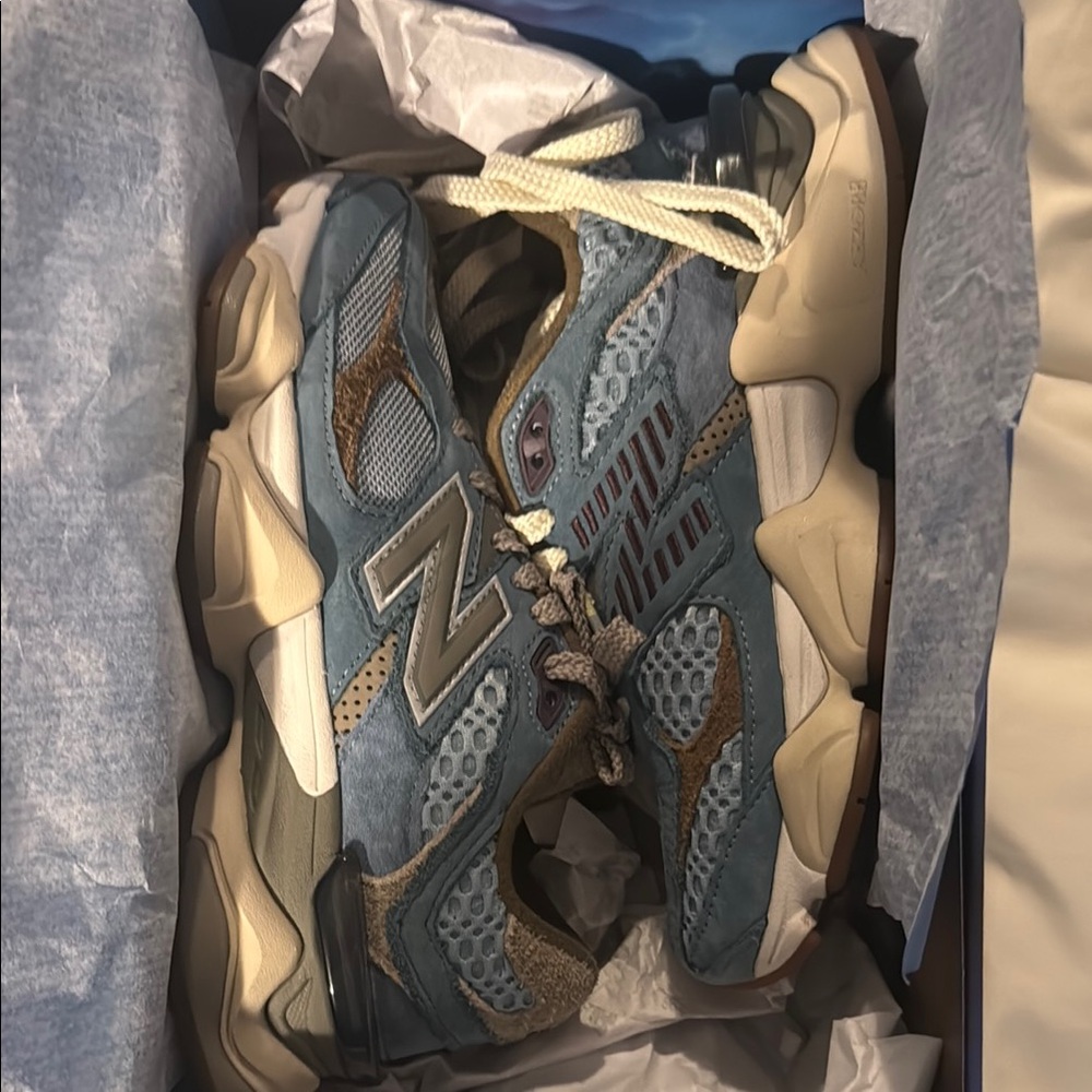 Stylish Blue and Tan Sneakers - Picture 2 of 2